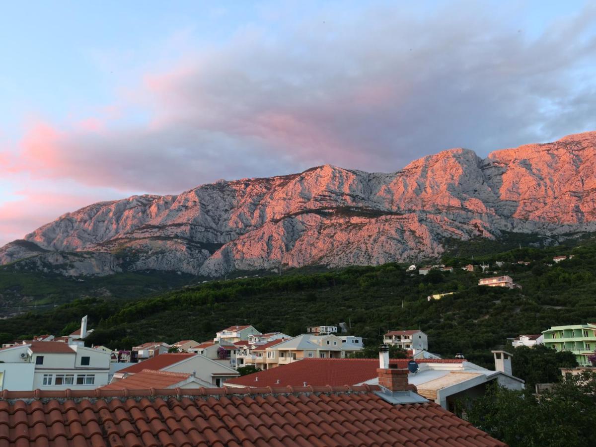 Apartments Jd Tučepi Kültér fotó